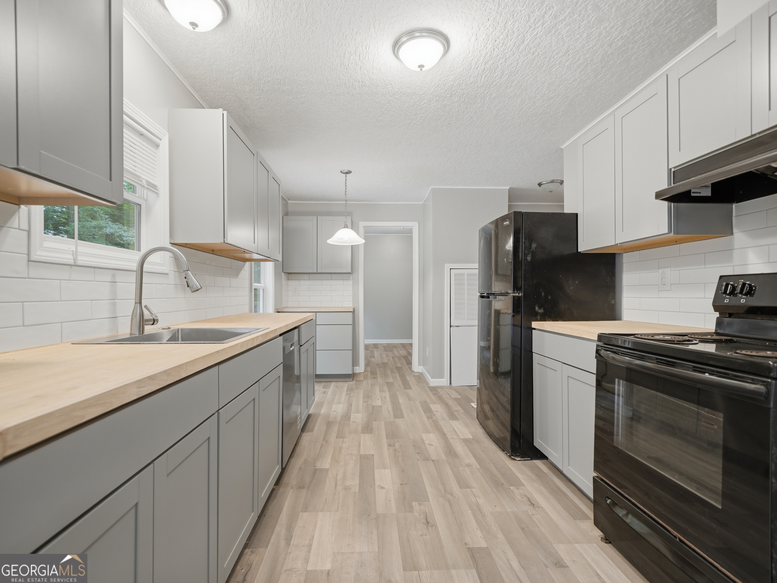 414 Twin Mountain Lake Circle Property Photo 10