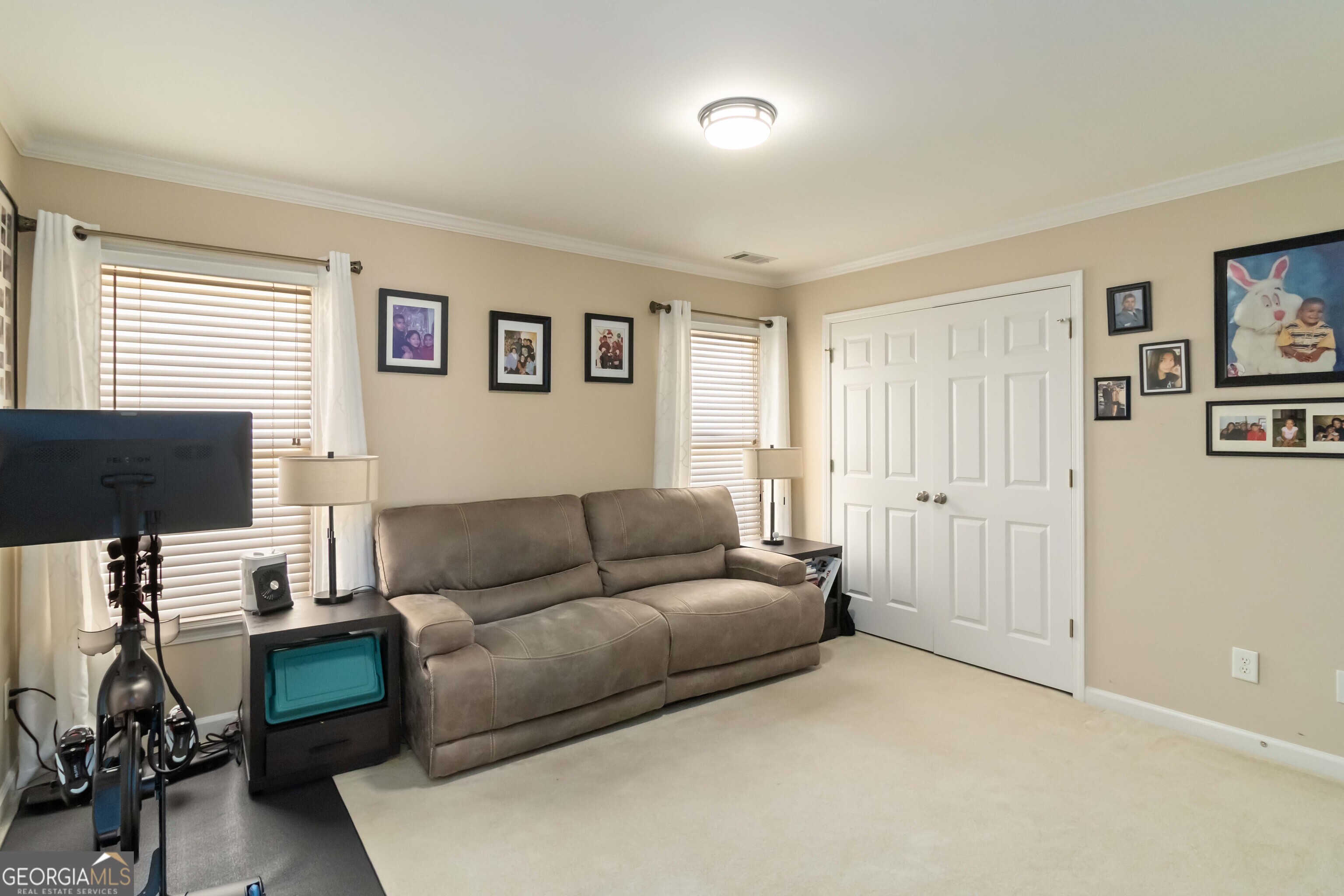 2450 Vivian Circle Property Photo 18