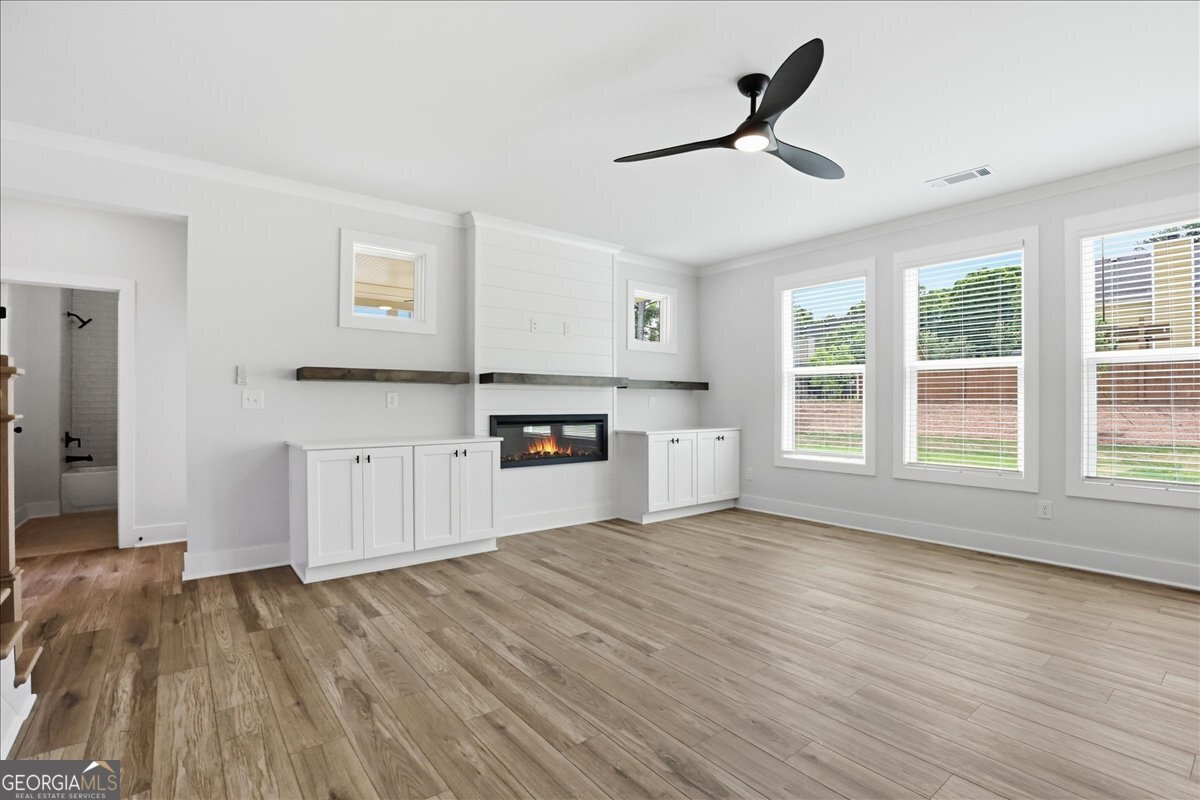2219 Reserve Park Lane Property Photo 12