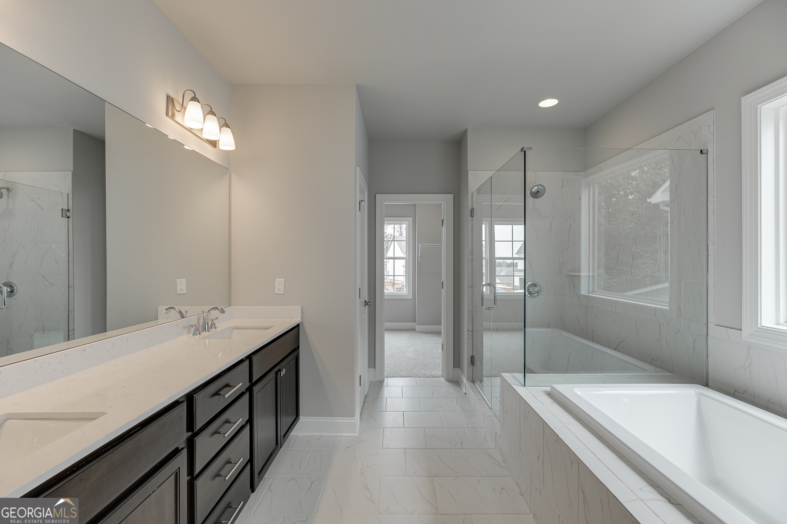 5621 Ernest Way Property Photo 40