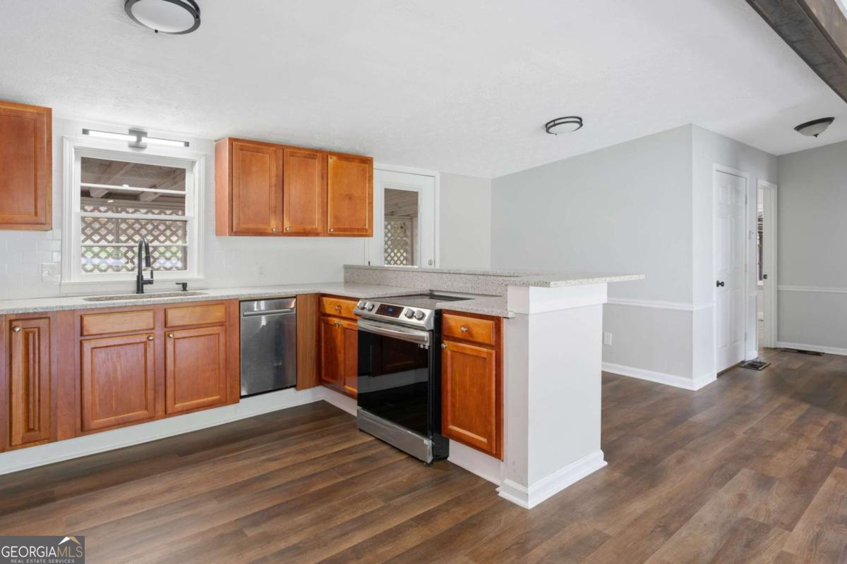 119 Mcbee Street Property Photo 12