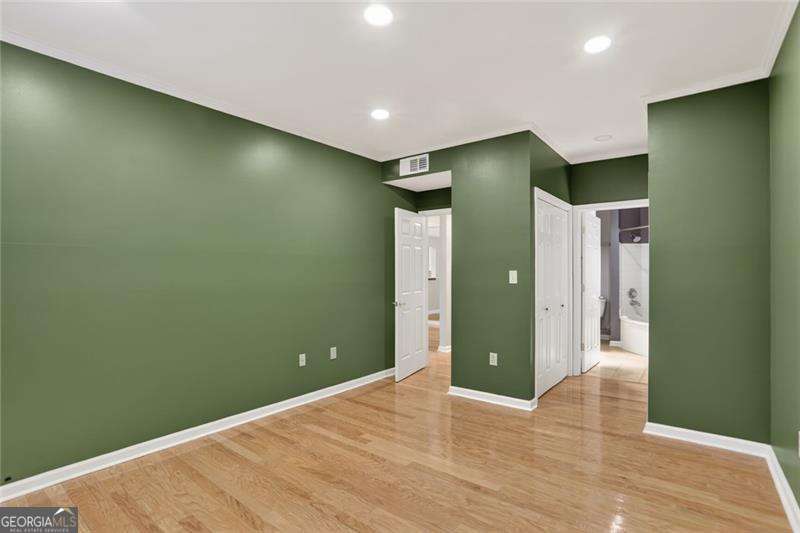 220 Renaissance Parkway Ne # 1201 Property Photo 15
