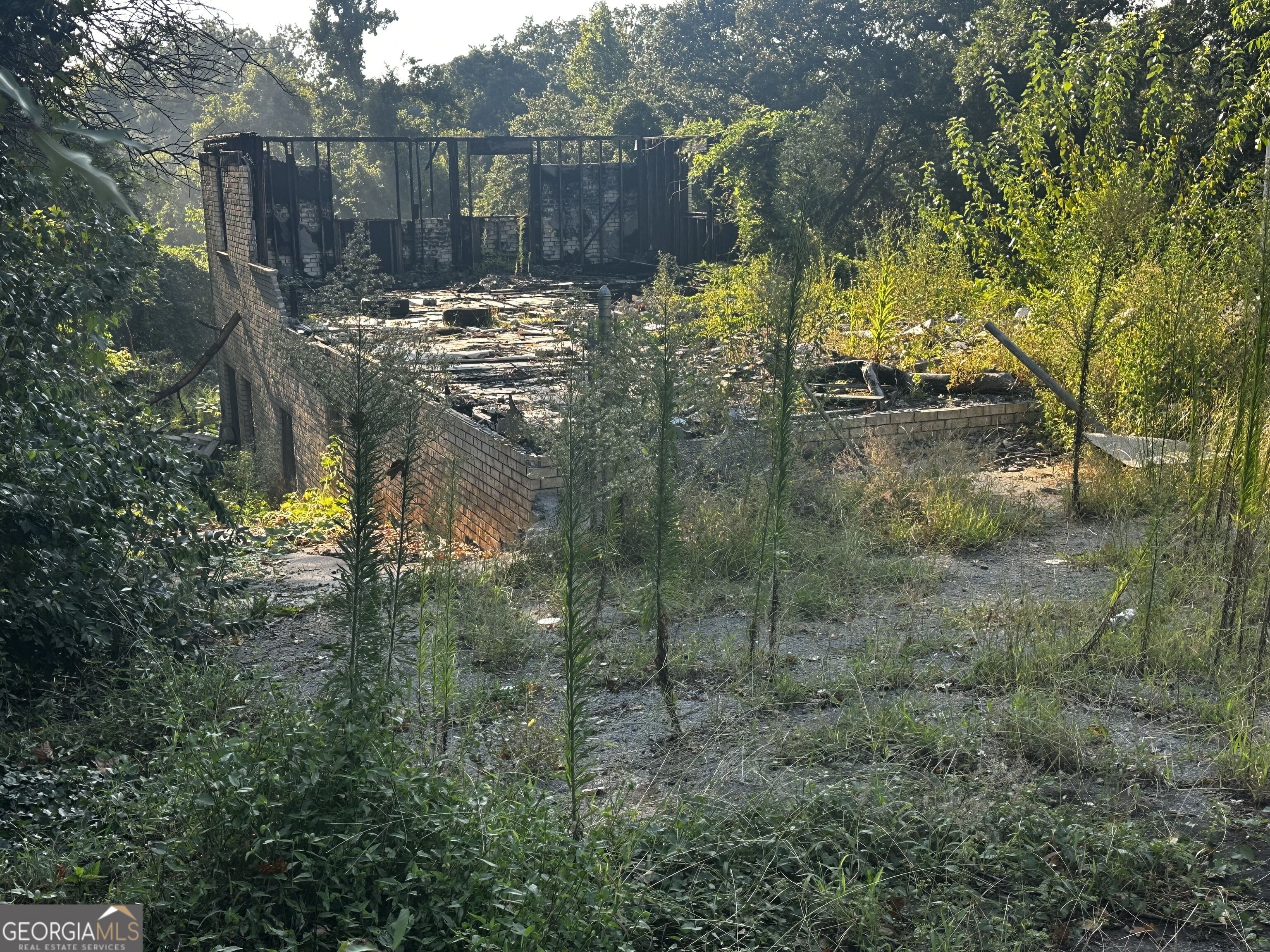 2811 Palm Drive Property Photo 1