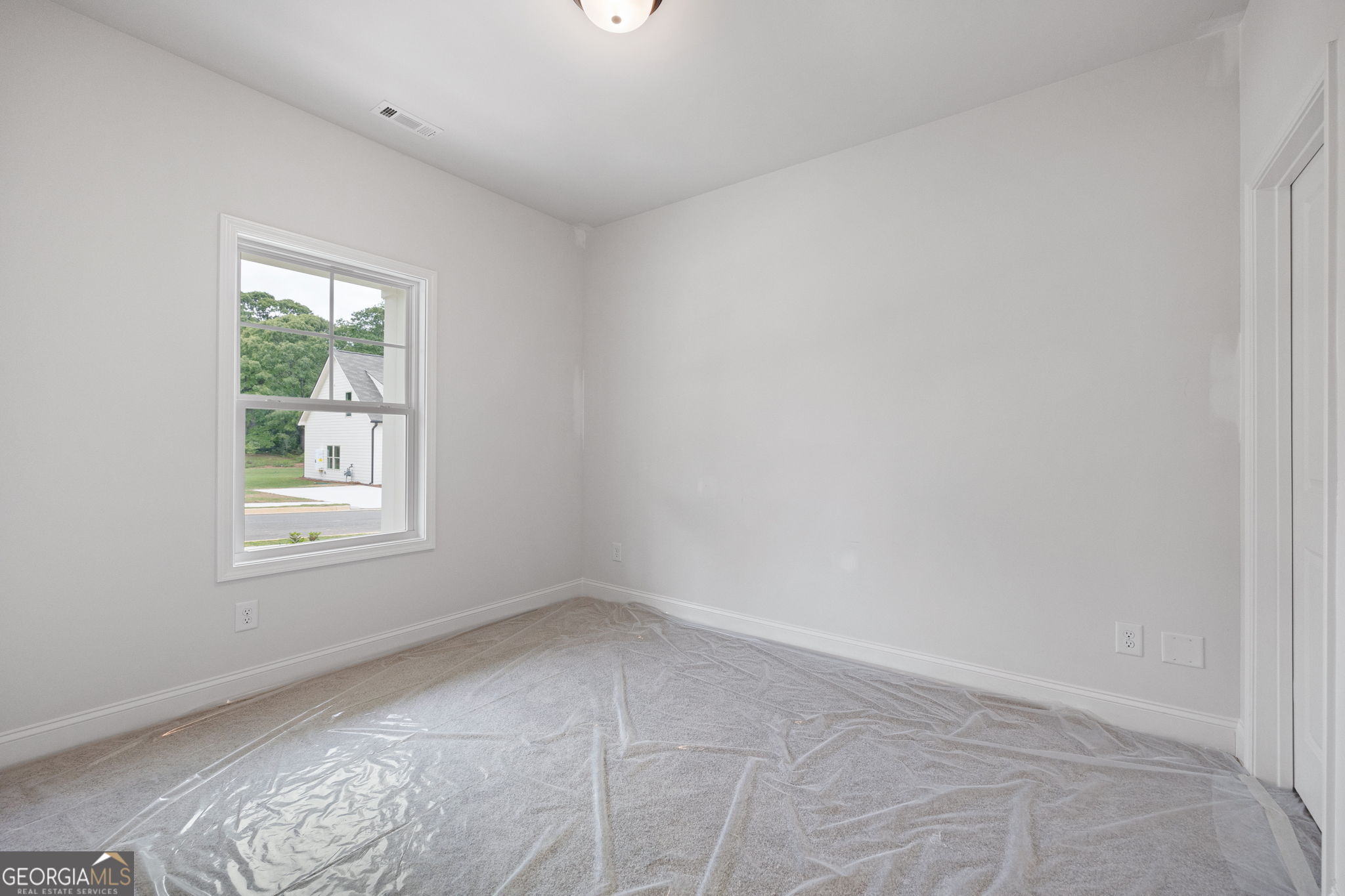 103 Winston Way Property Photo 15