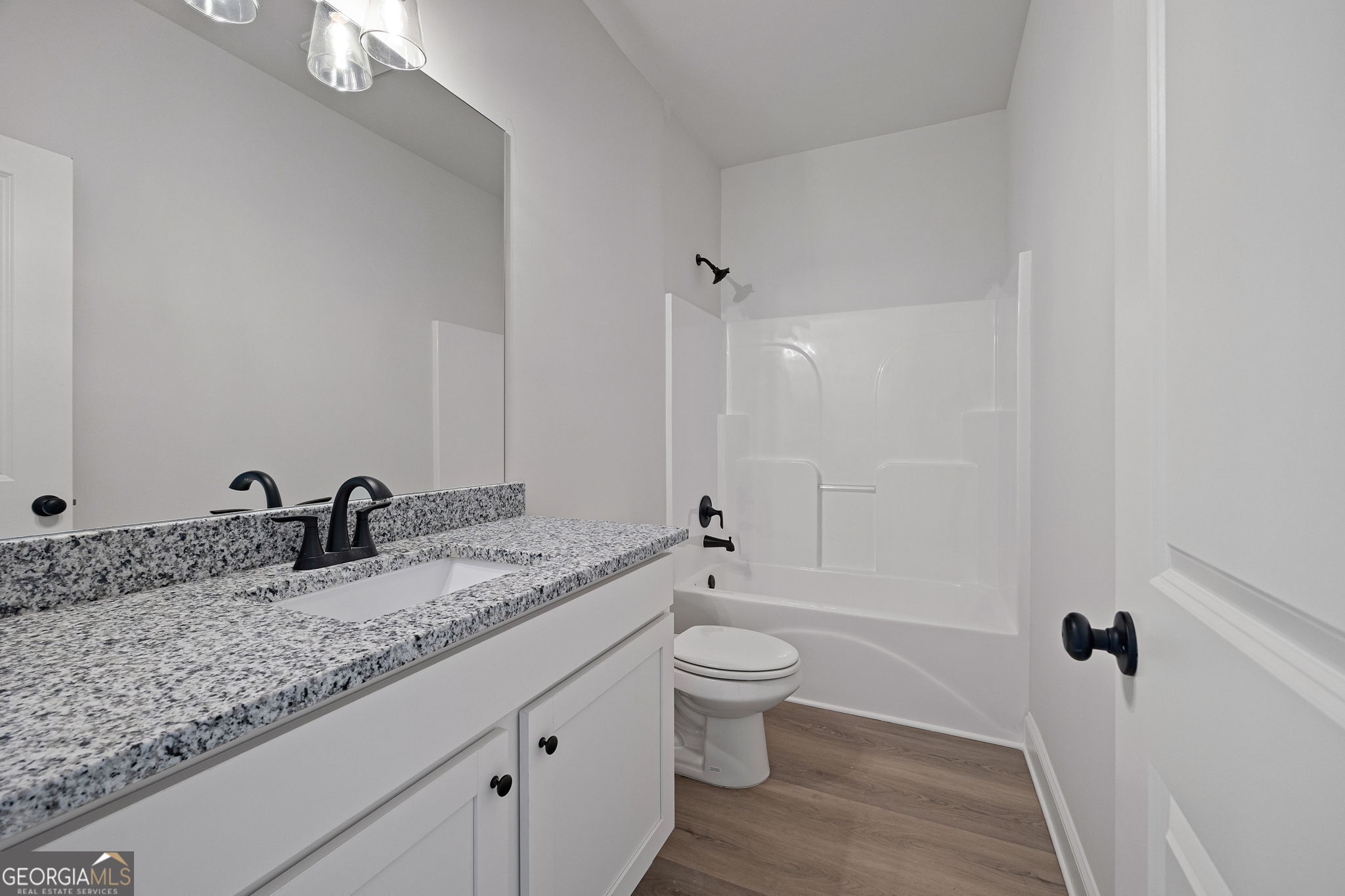 103 Winston Way Property Photo 16