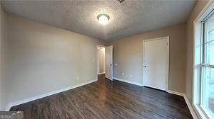 5734 Taffeta Court Property Photo 8