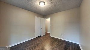 5734 Taffeta Court Property Photo 9