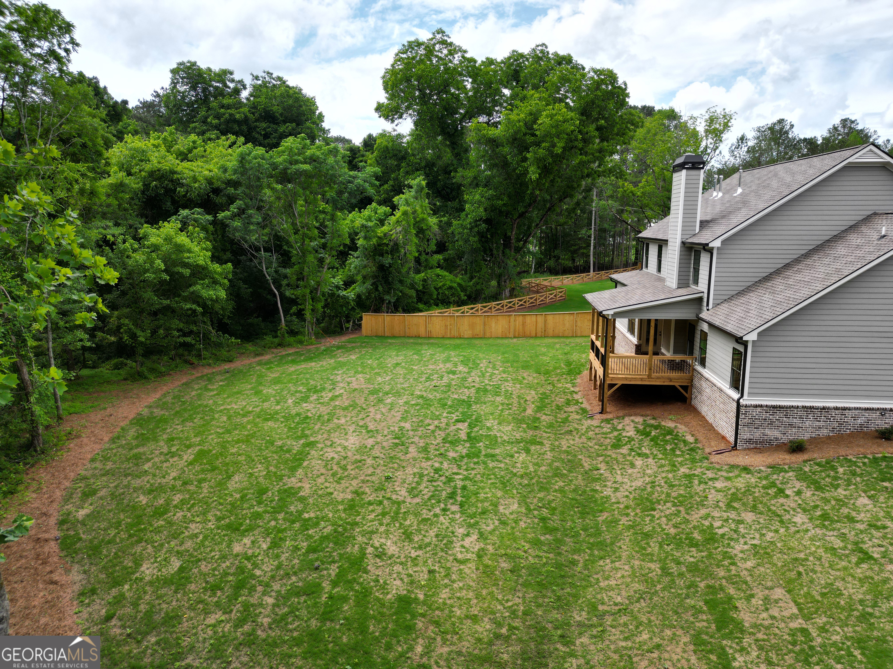 461 Spring Creek Drive Property Photo 5