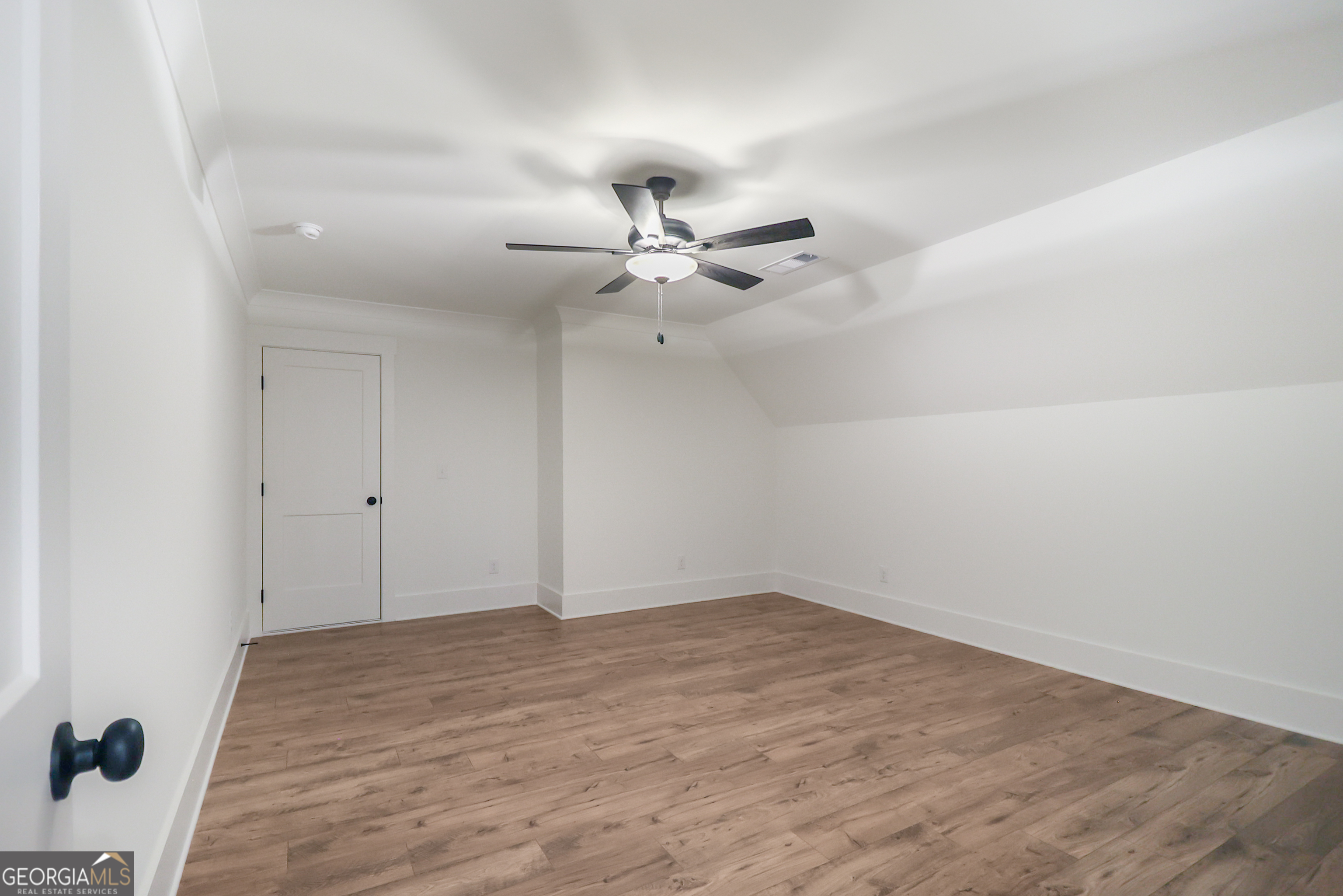 2113 Stonegate Way Property Photo 32