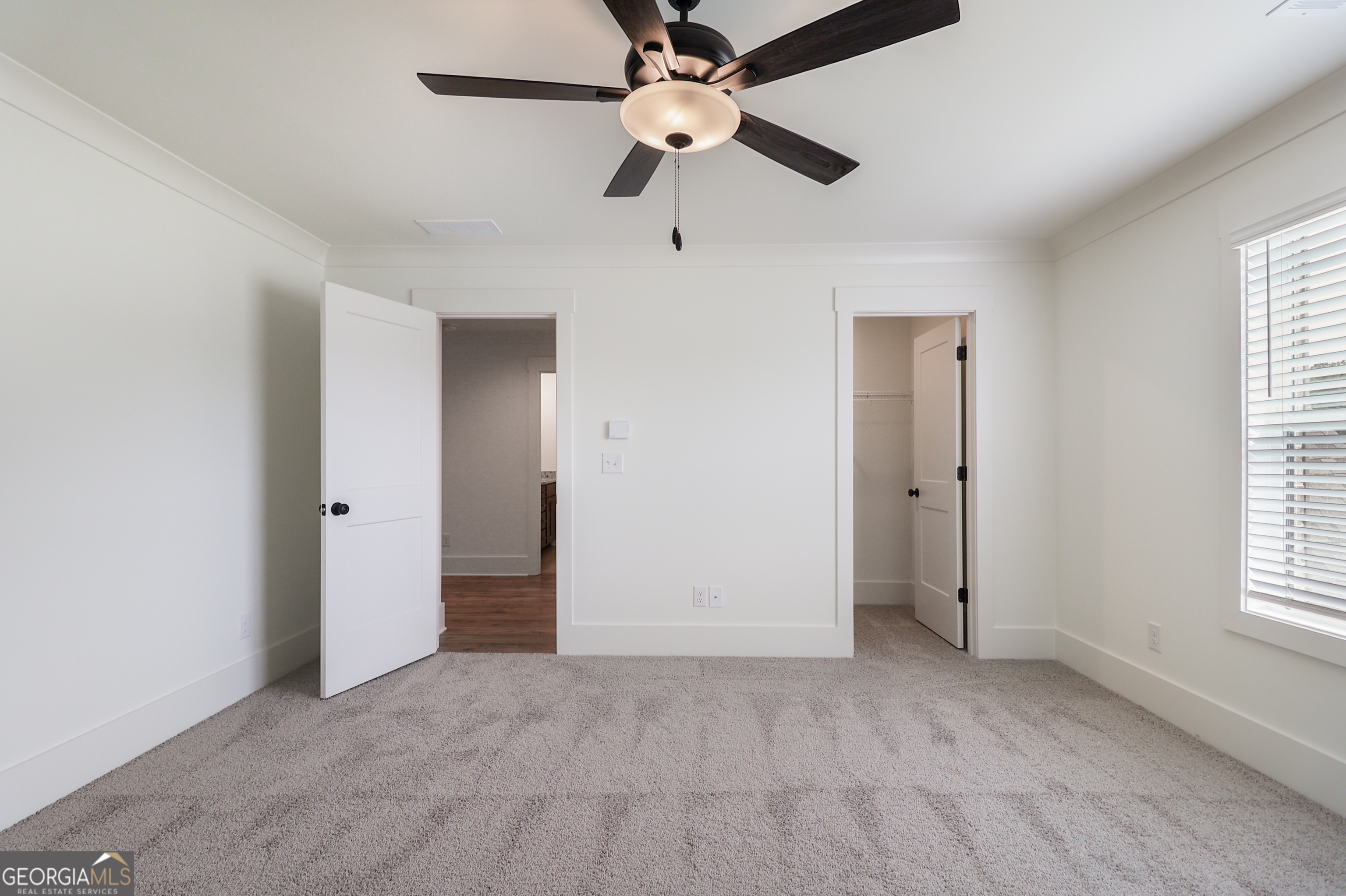 2113 Stonegate Way Property Photo 38