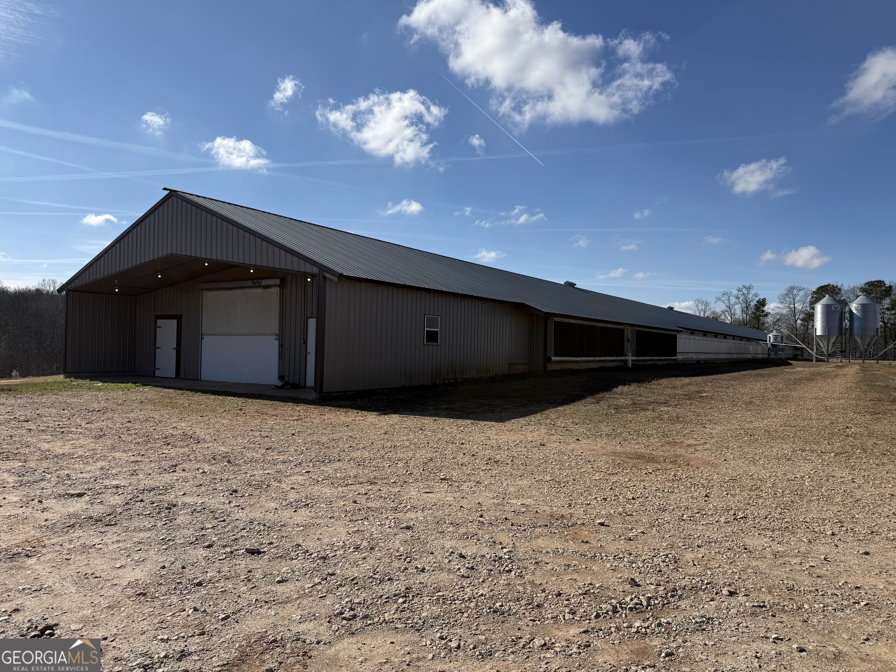 10869 County Road 92 Property Photo 1
