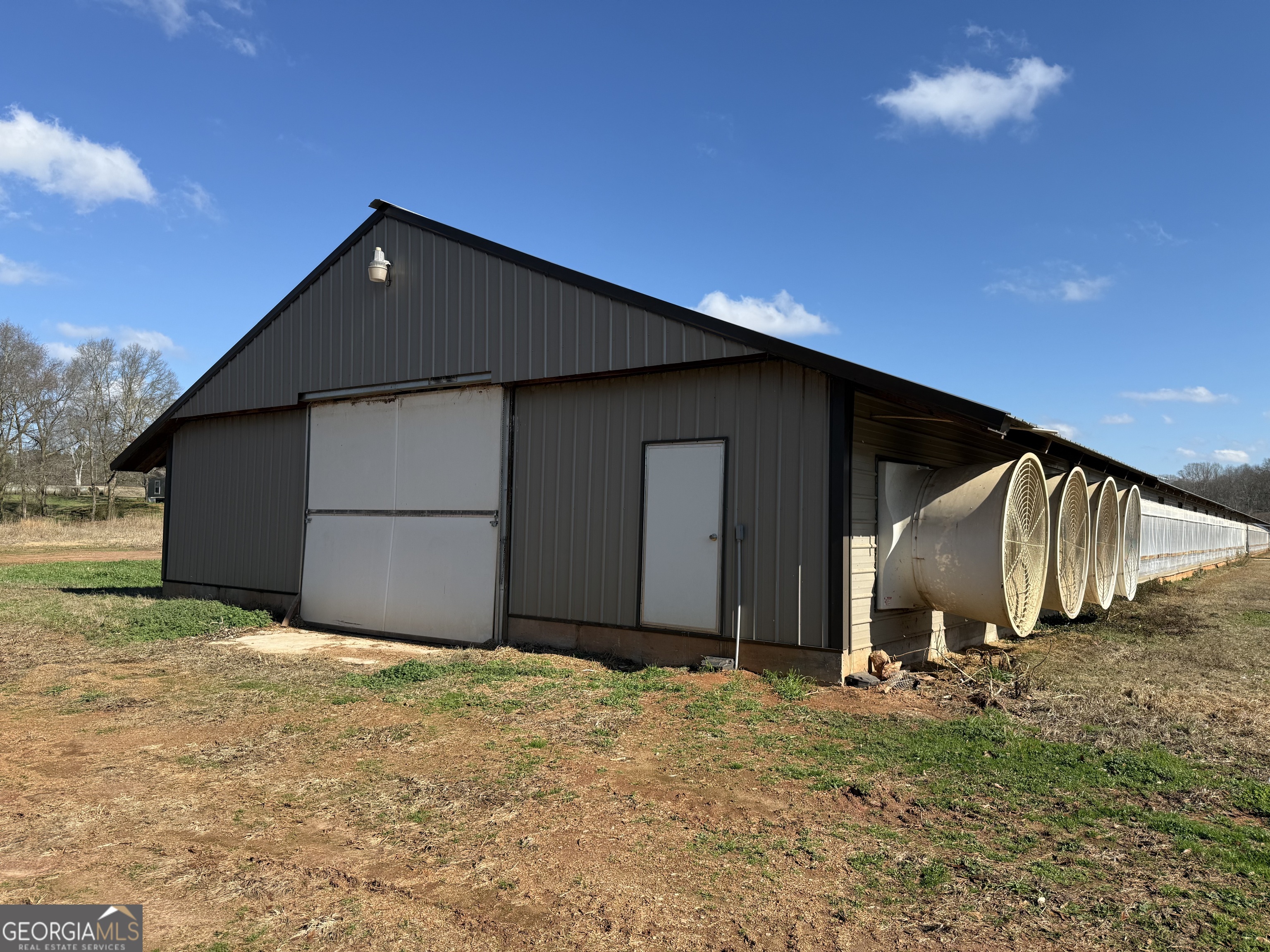10869 County Road 92 Property Photo 4