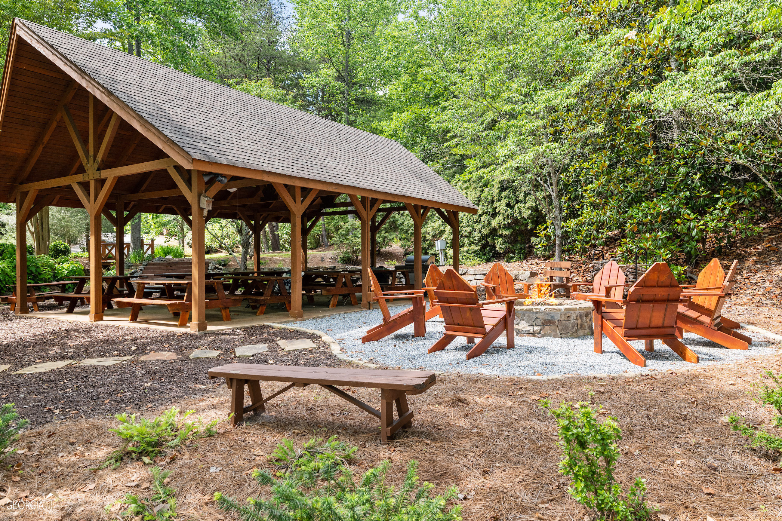 214 Chimney Ridge Property Photo 5