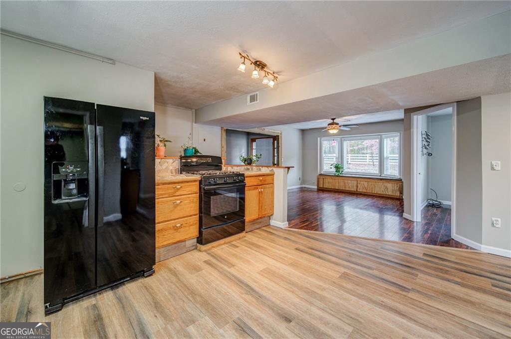 53 Black Road Ne Property Photo 10