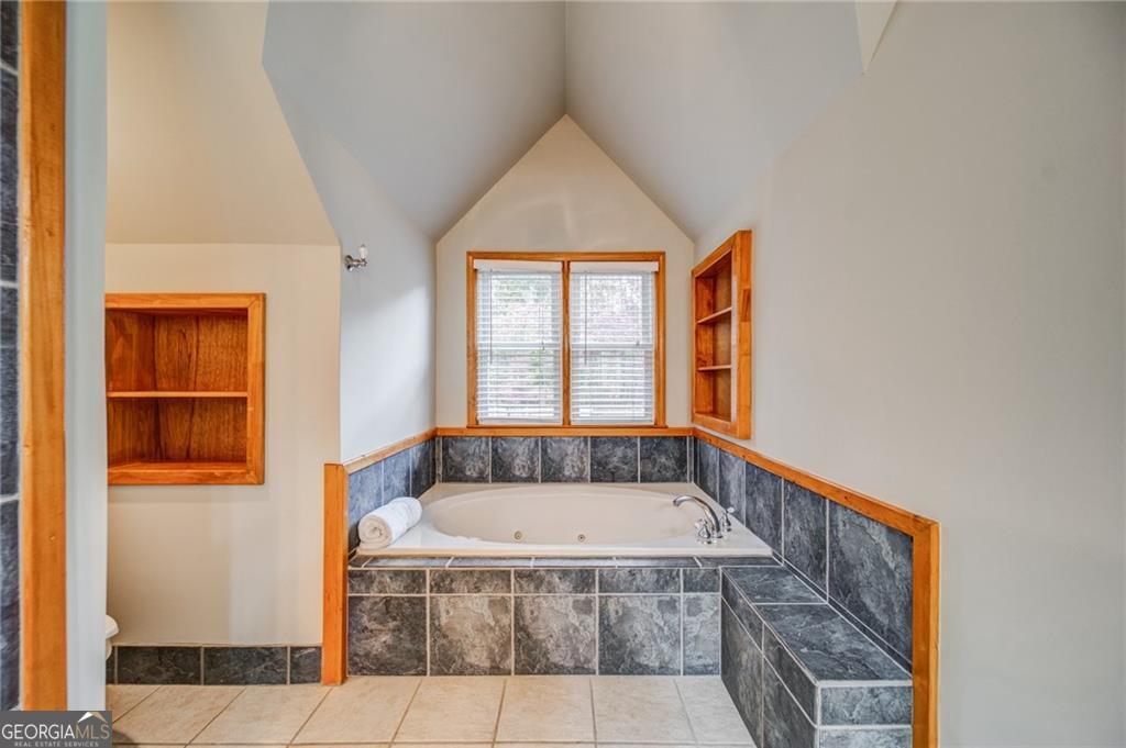 53 Black Road Ne Property Photo 29