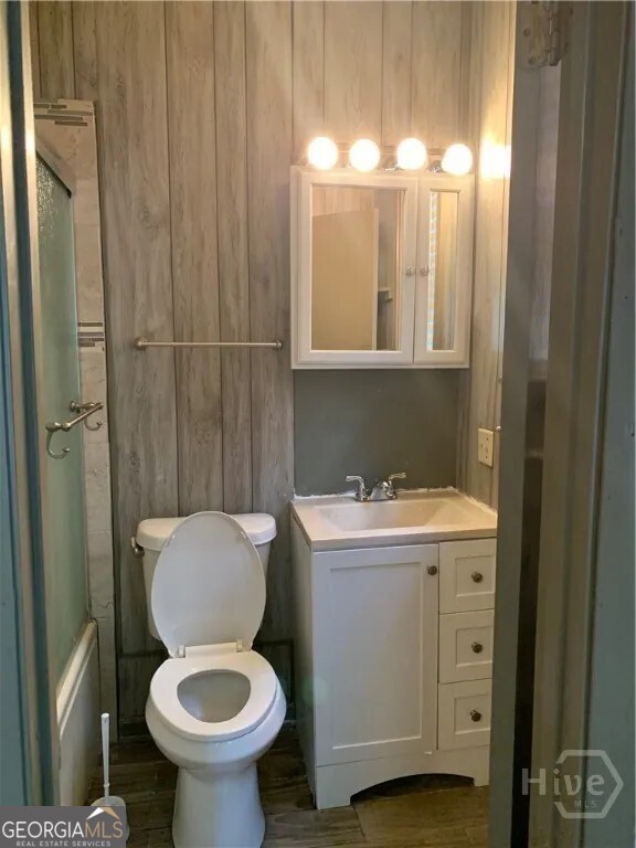 708 E 32nd Street Property Photo 13