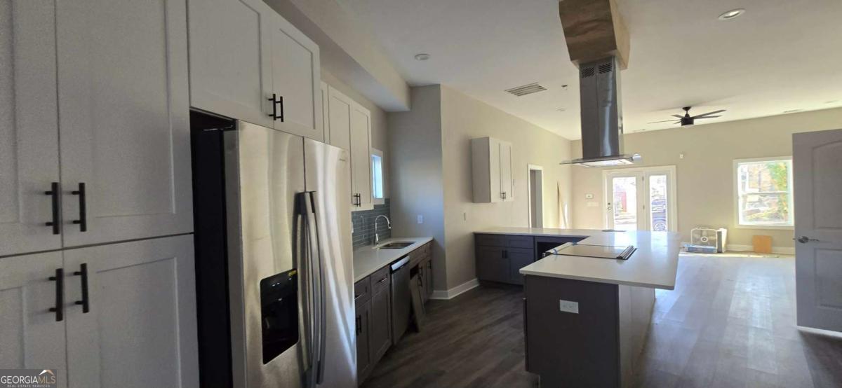 125 Laurel Avenue Sw Property Photo 6