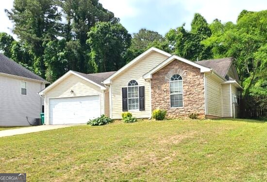 1443 Pebble Ridge Lane Property Photo 3