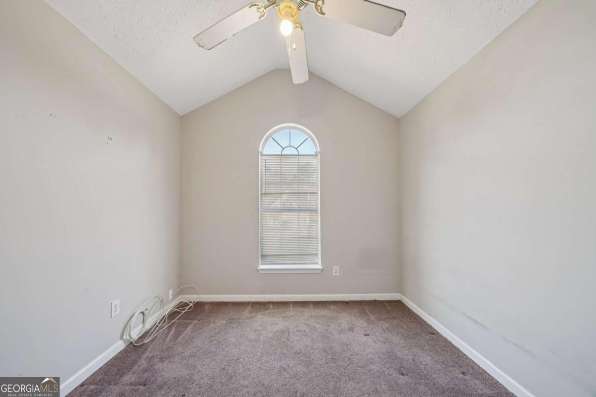 1443 Pebble Ridge Lane Property Photo 20