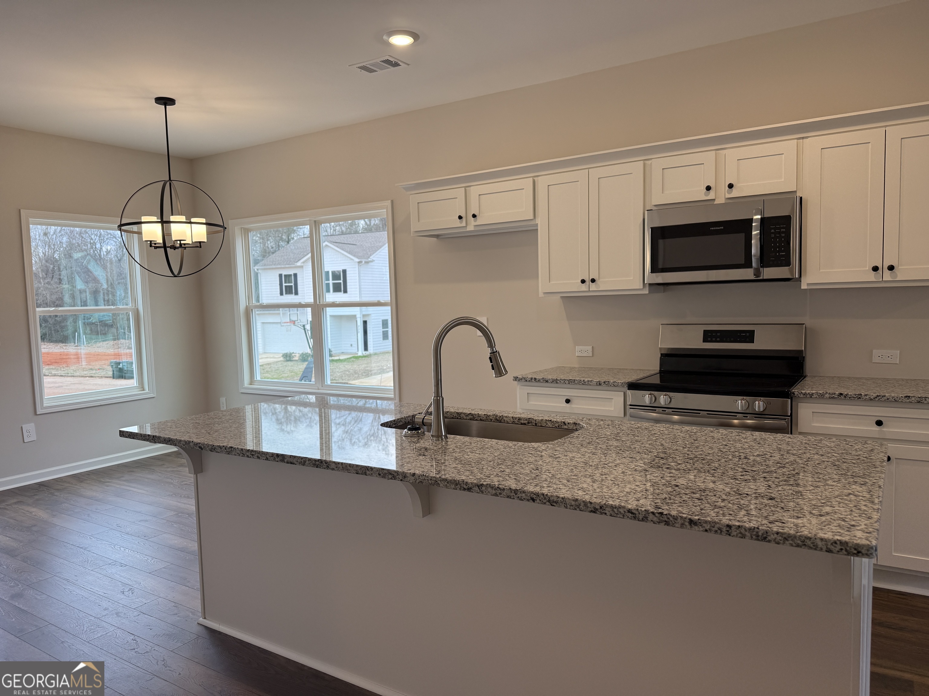 2 Morningside Court Property Photo 8