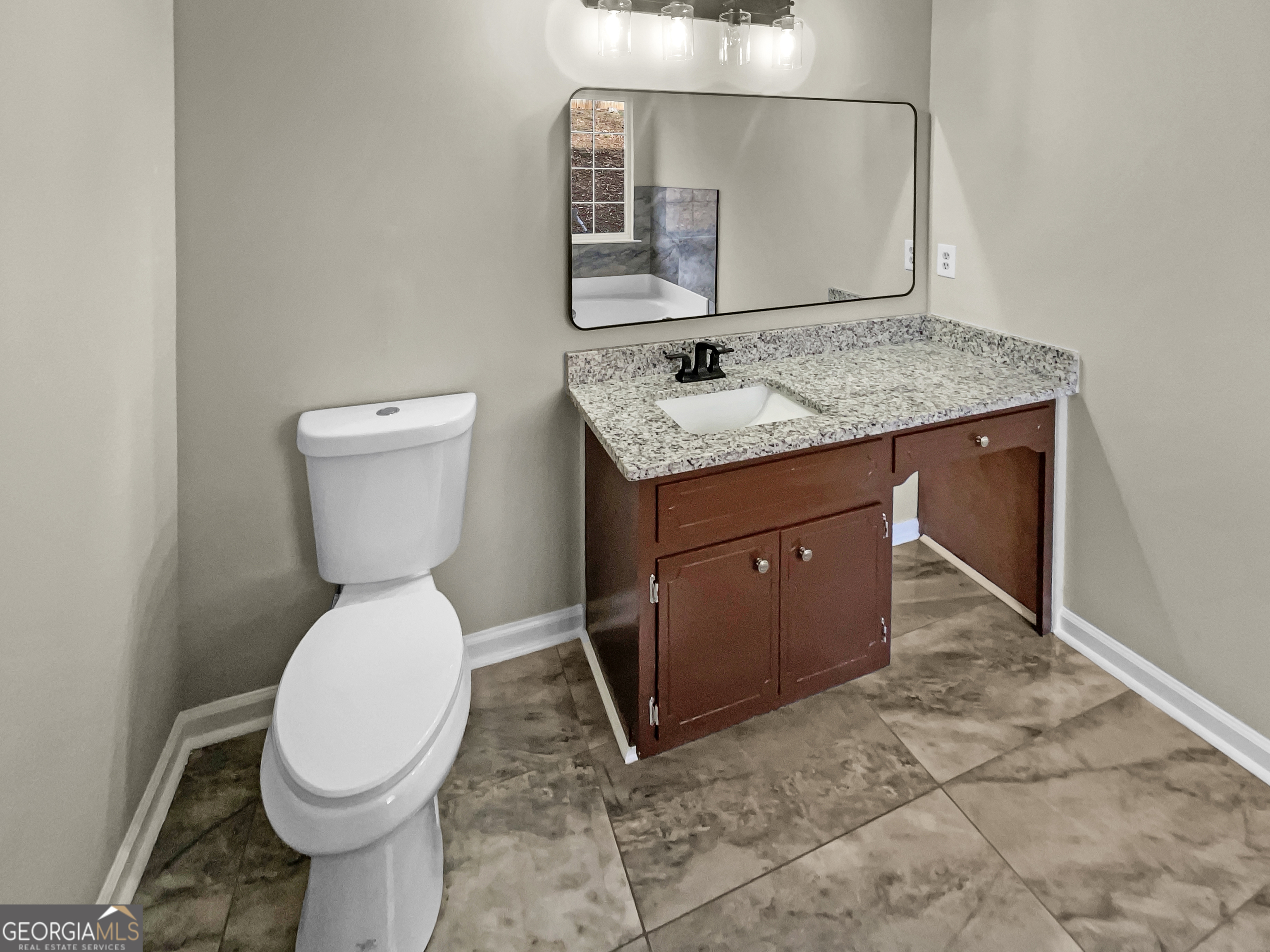 3208 Navajo Circle Property Photo 23