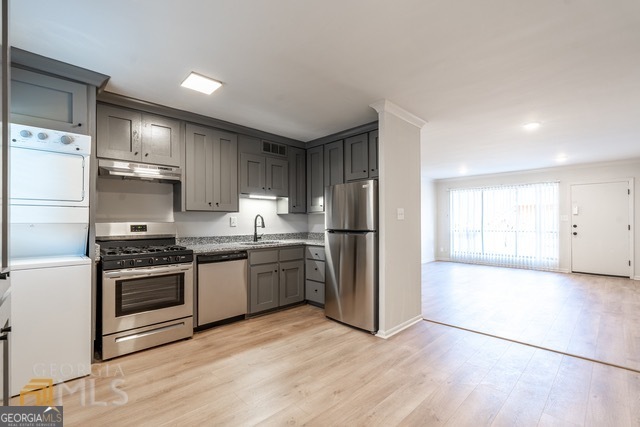 1135 Woodland Avenue Ne # 6 Property Photo 6