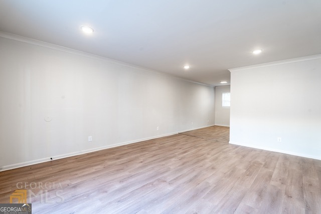 1135 Woodland Avenue Ne # 6 Property Photo 8