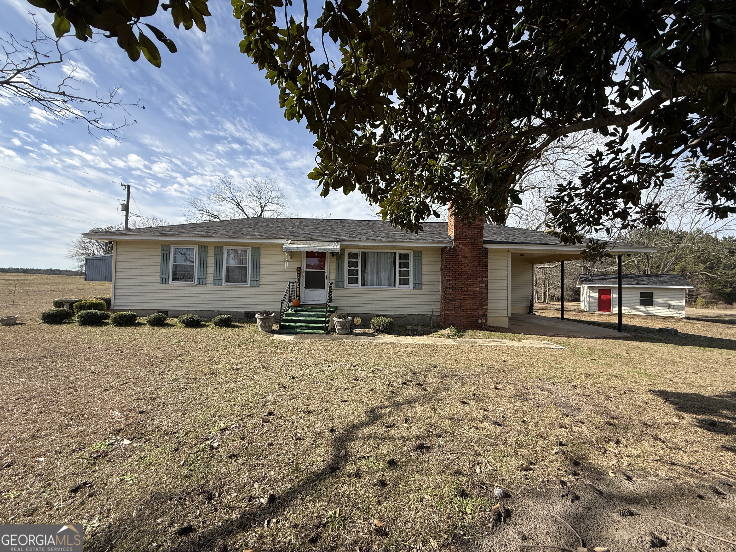 15497 Hwy 233 Property Photo 1