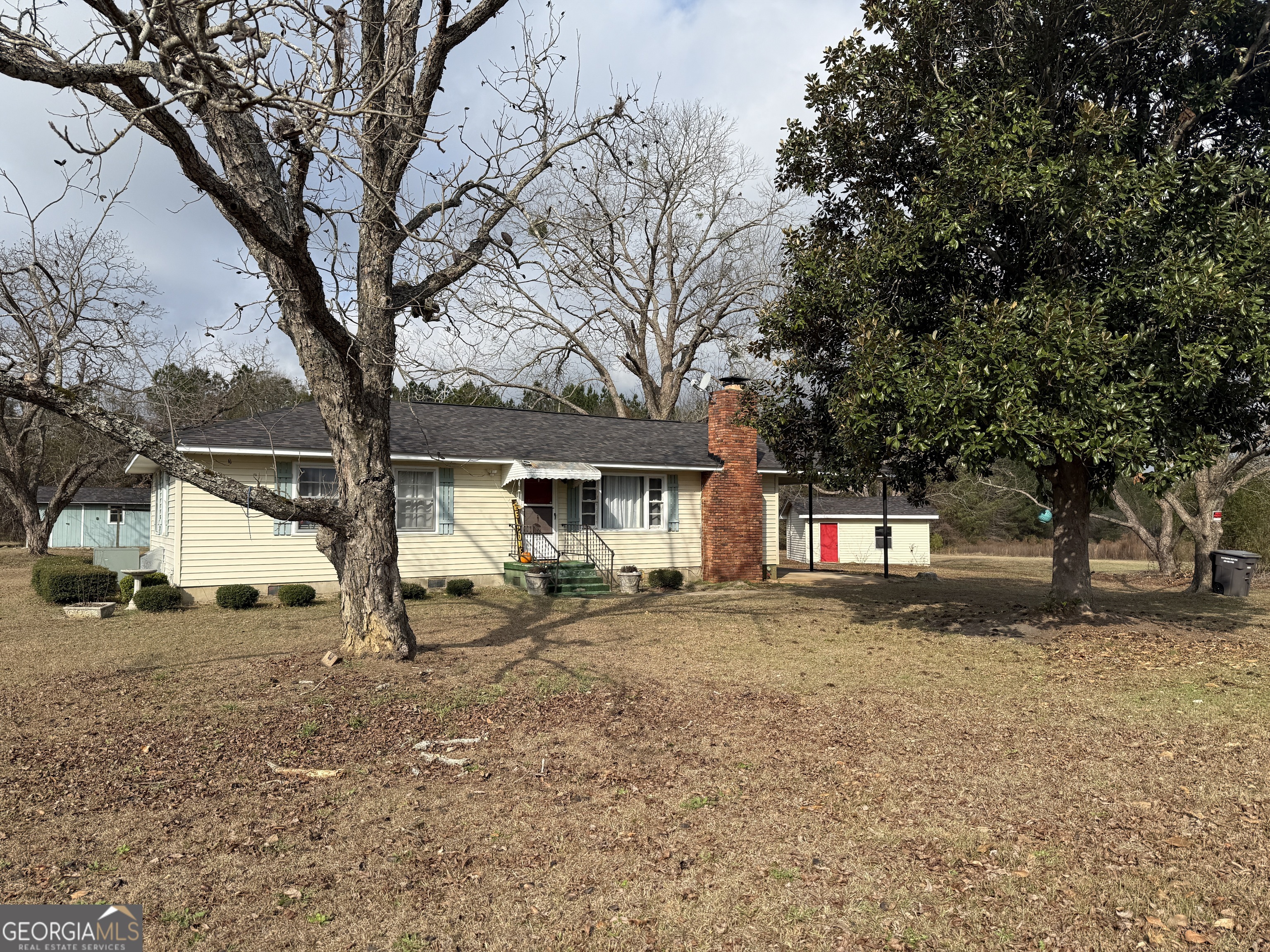 15497 Hwy 233 Property Photo 3