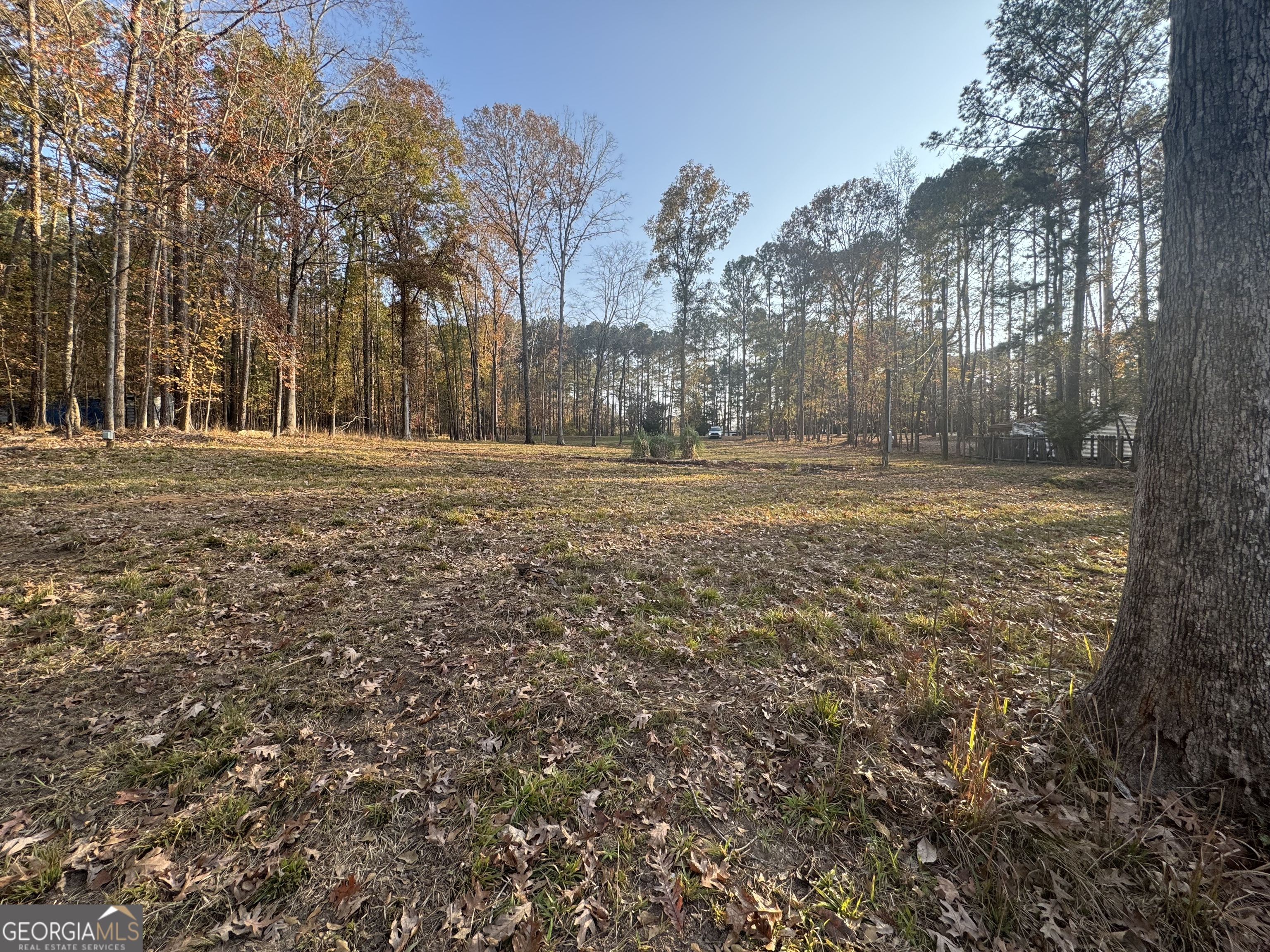308 River Lake Drive Property Photo 2