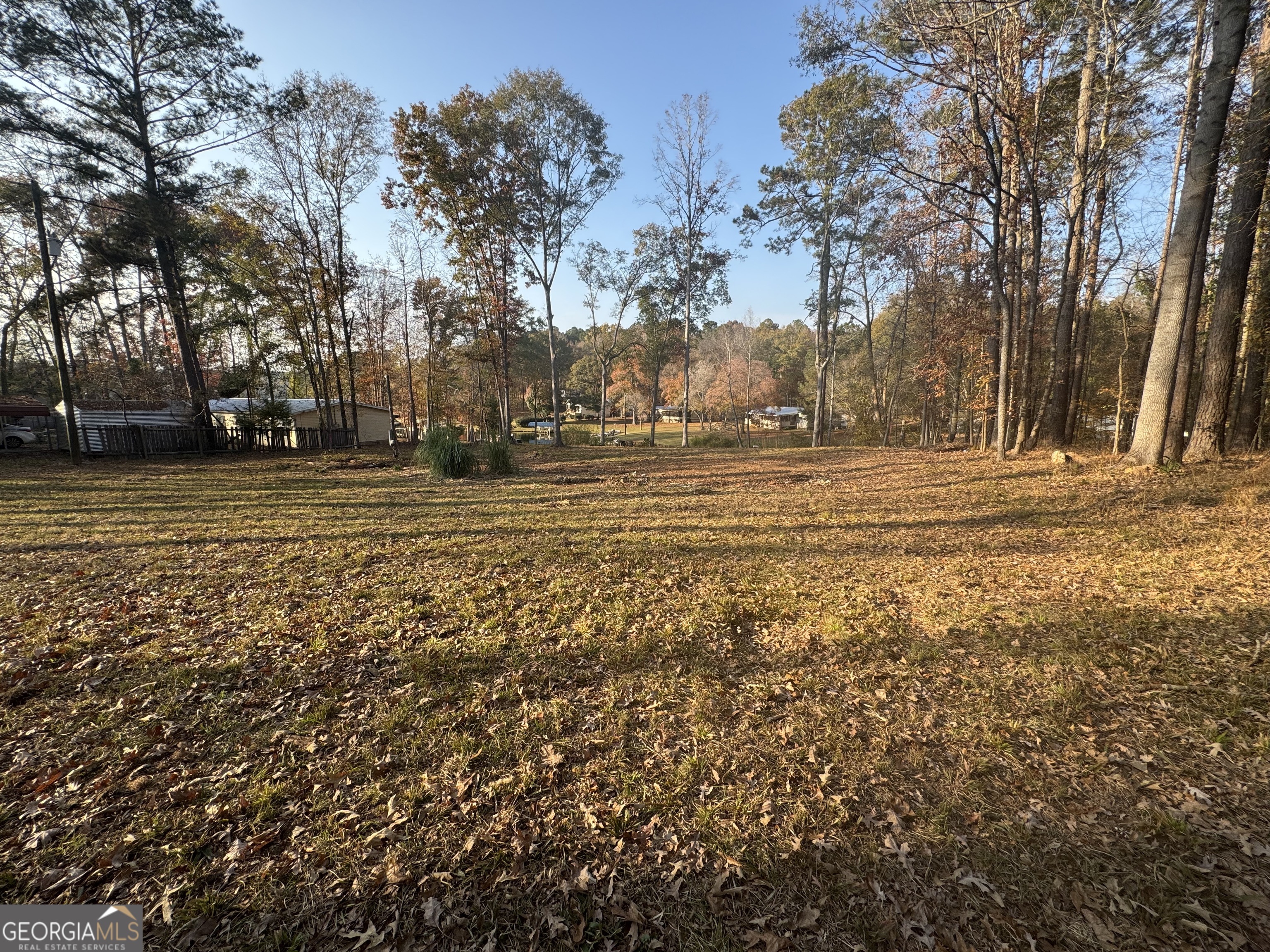 308 River Lake Drive Property Photo 3