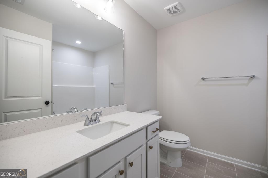 407 Baxter Drive # 38 Property Photo 13