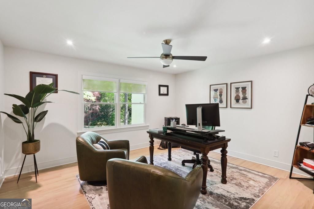 1007 Somerset Drive Nw Property Photo 11