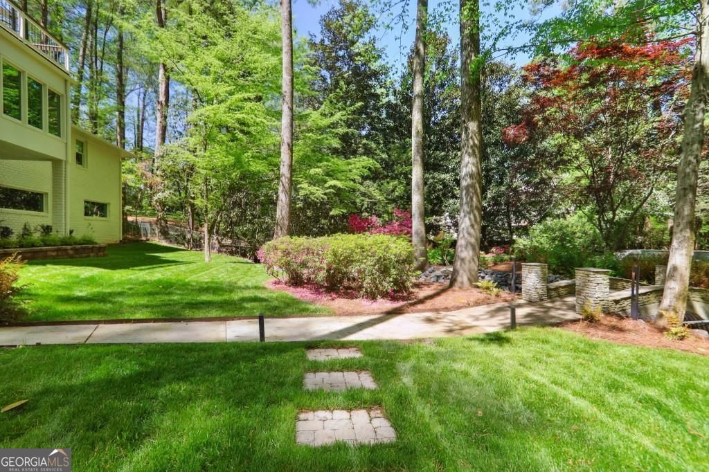 1007 Somerset Drive Nw Property Photo 22
