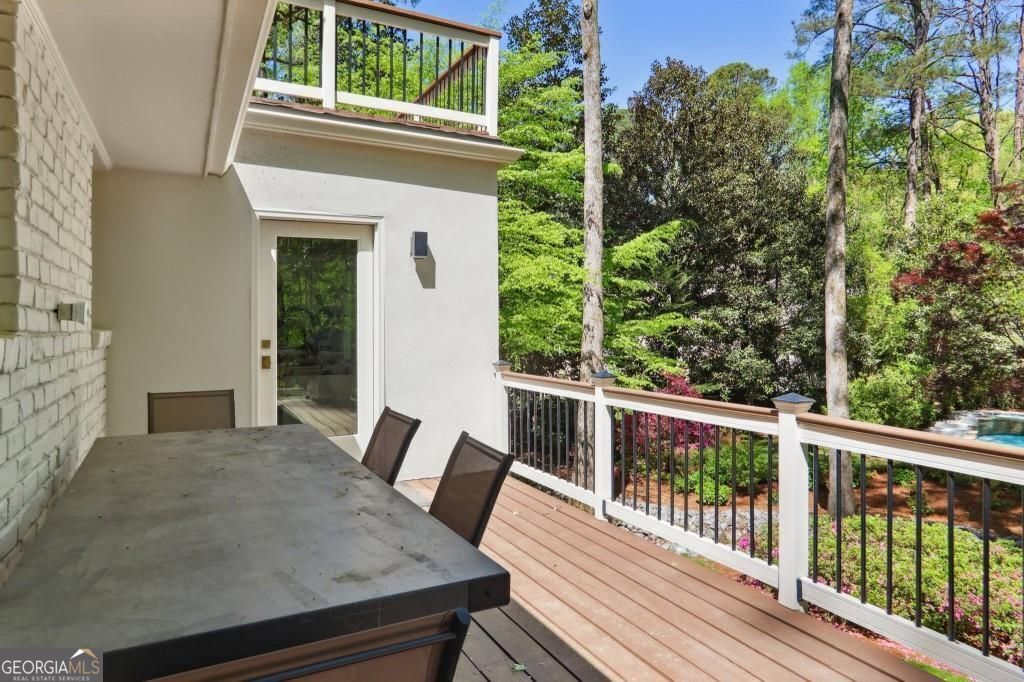 1007 Somerset Drive Nw Property Photo 25