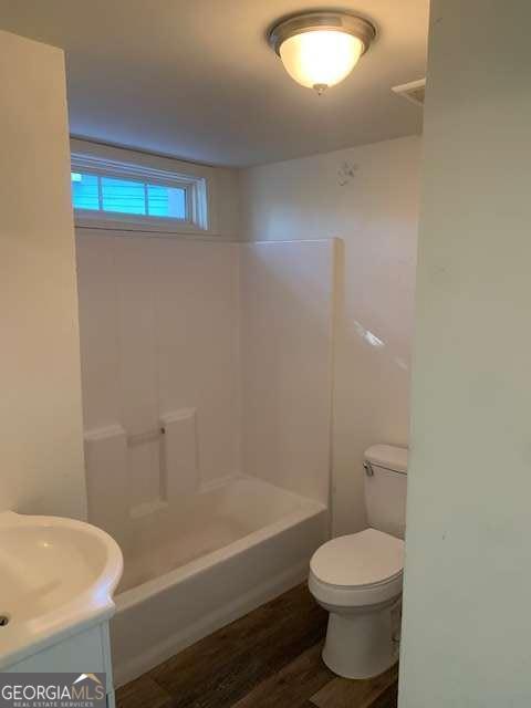 1348 Eason Street Nw Property Photo 4