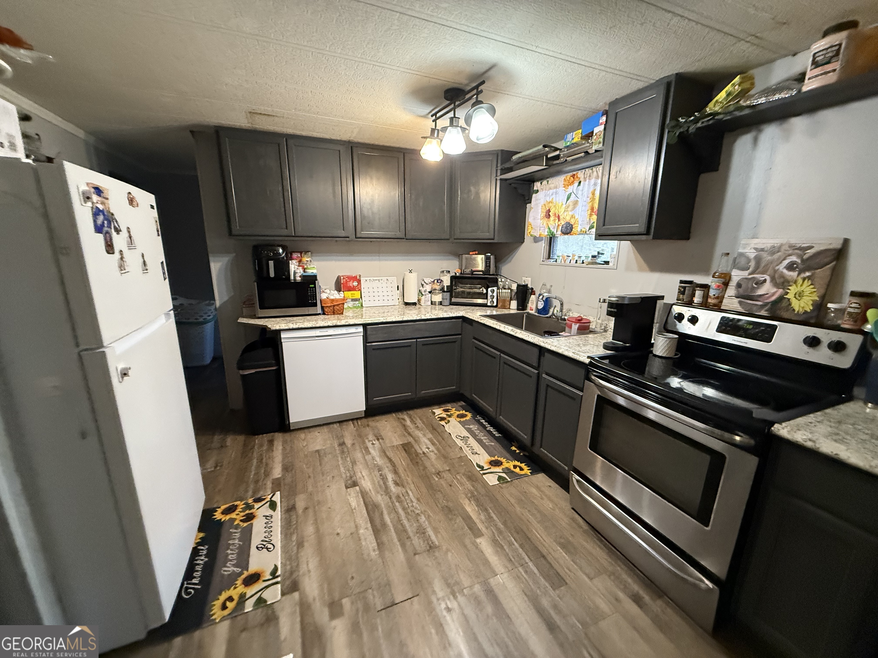 1775 Property Photo 15