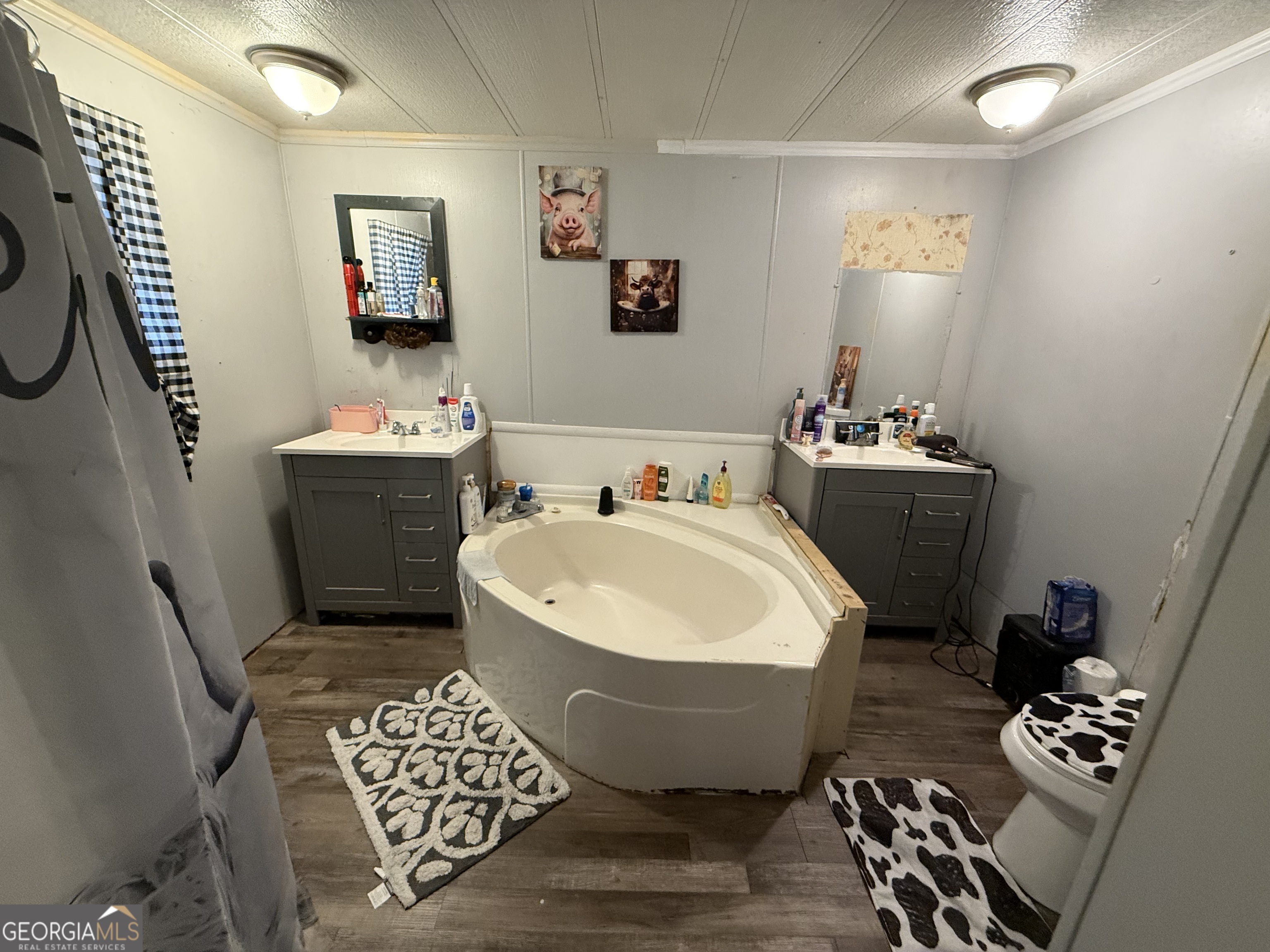 1775 Property Photo 20
