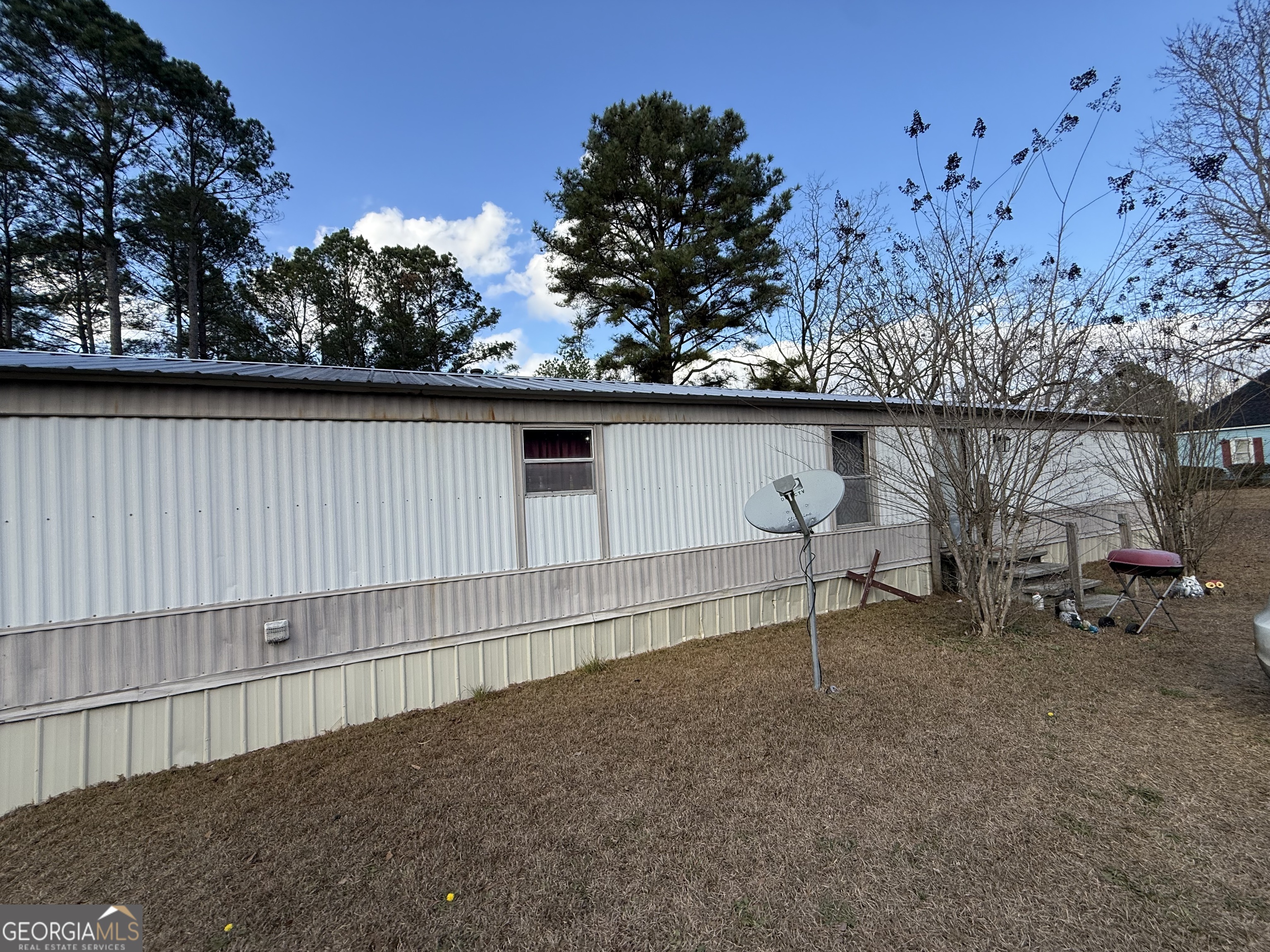 1775 Property Photo 32