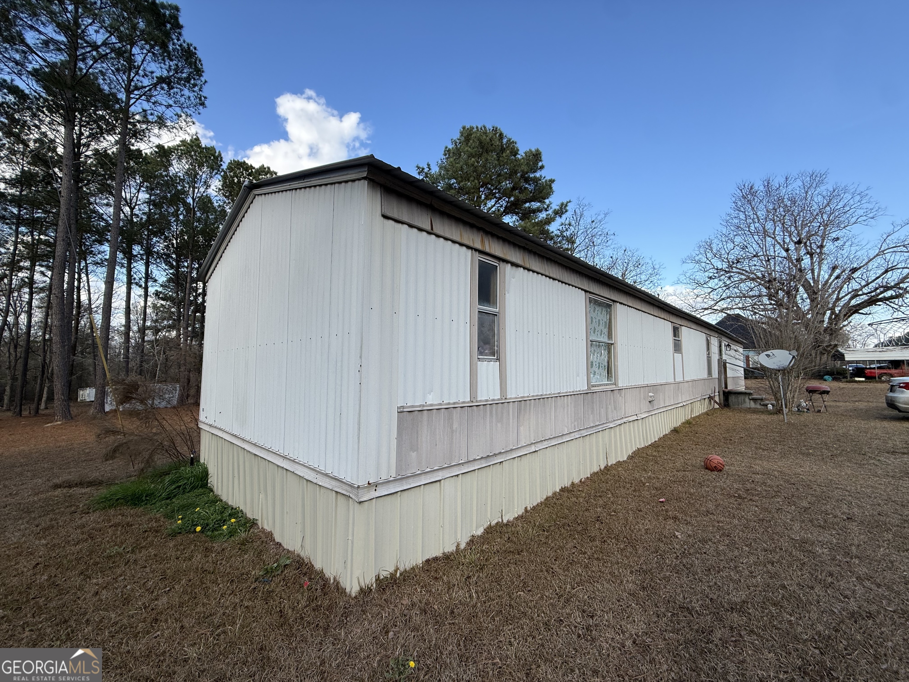 1775 Property Photo 33