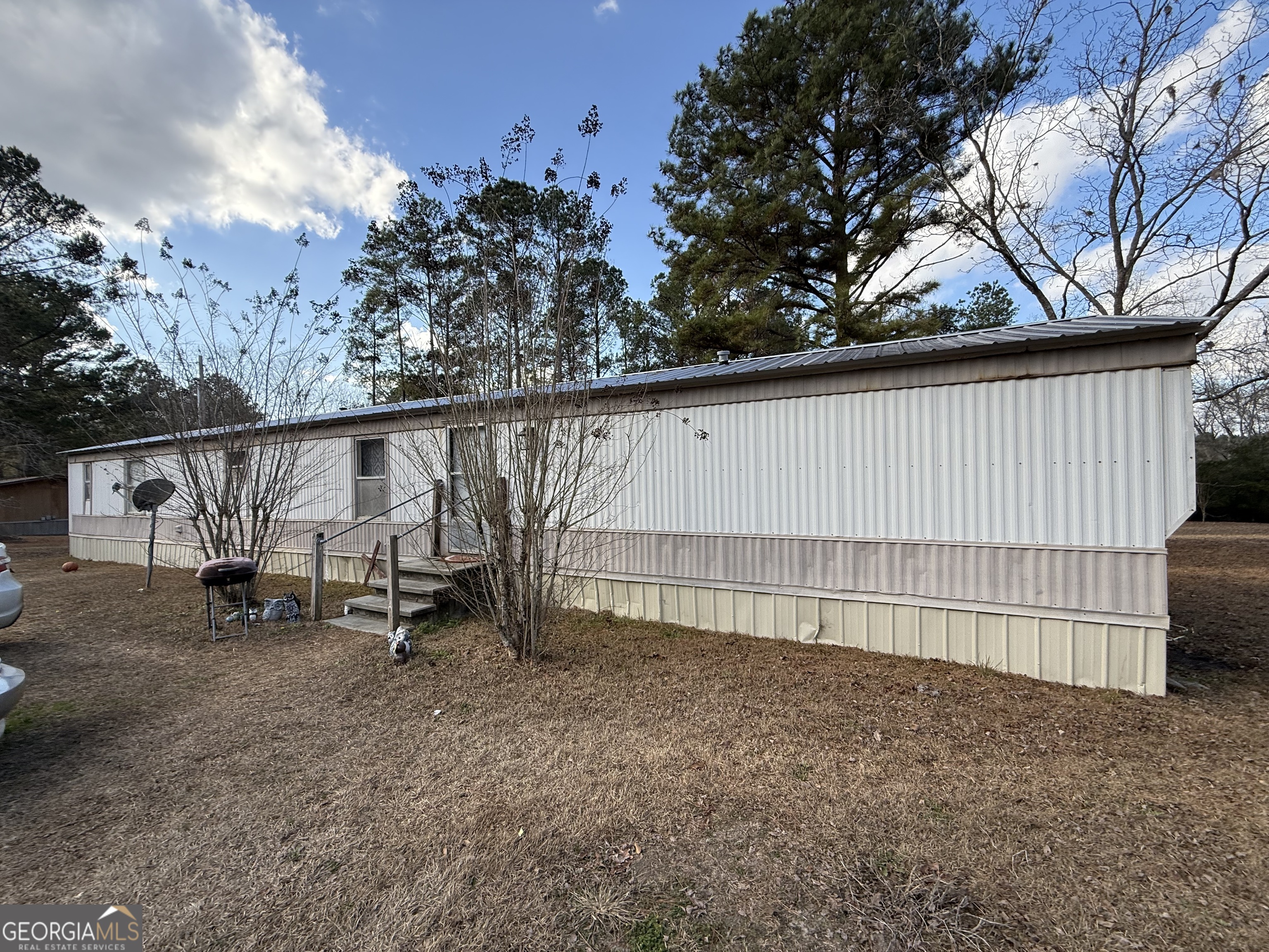1775 Property Photo 39
