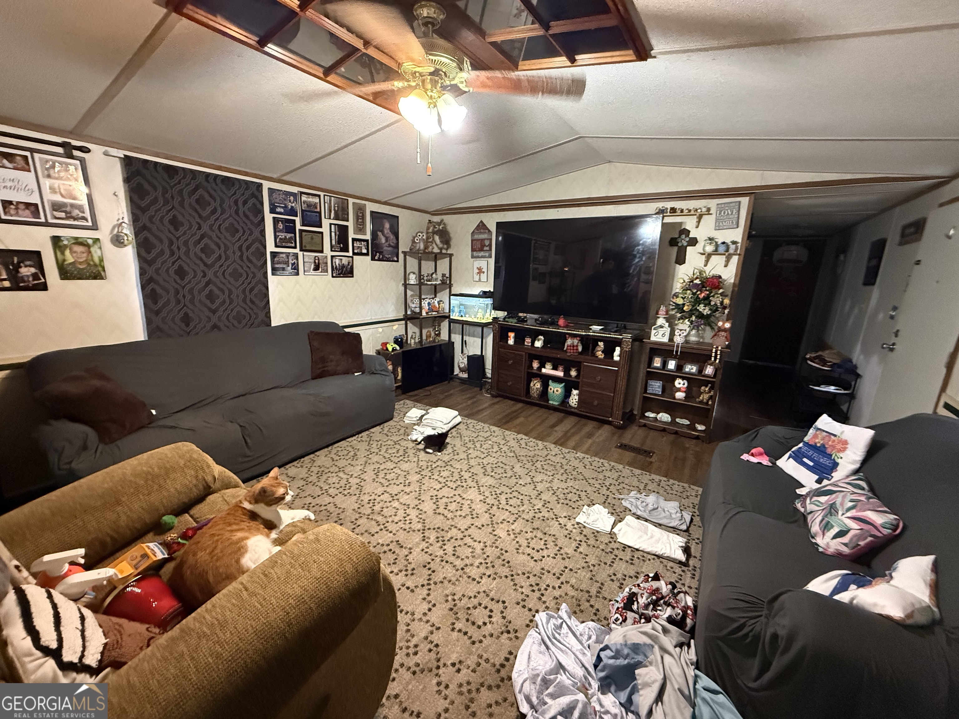 1775 Property Photo 40