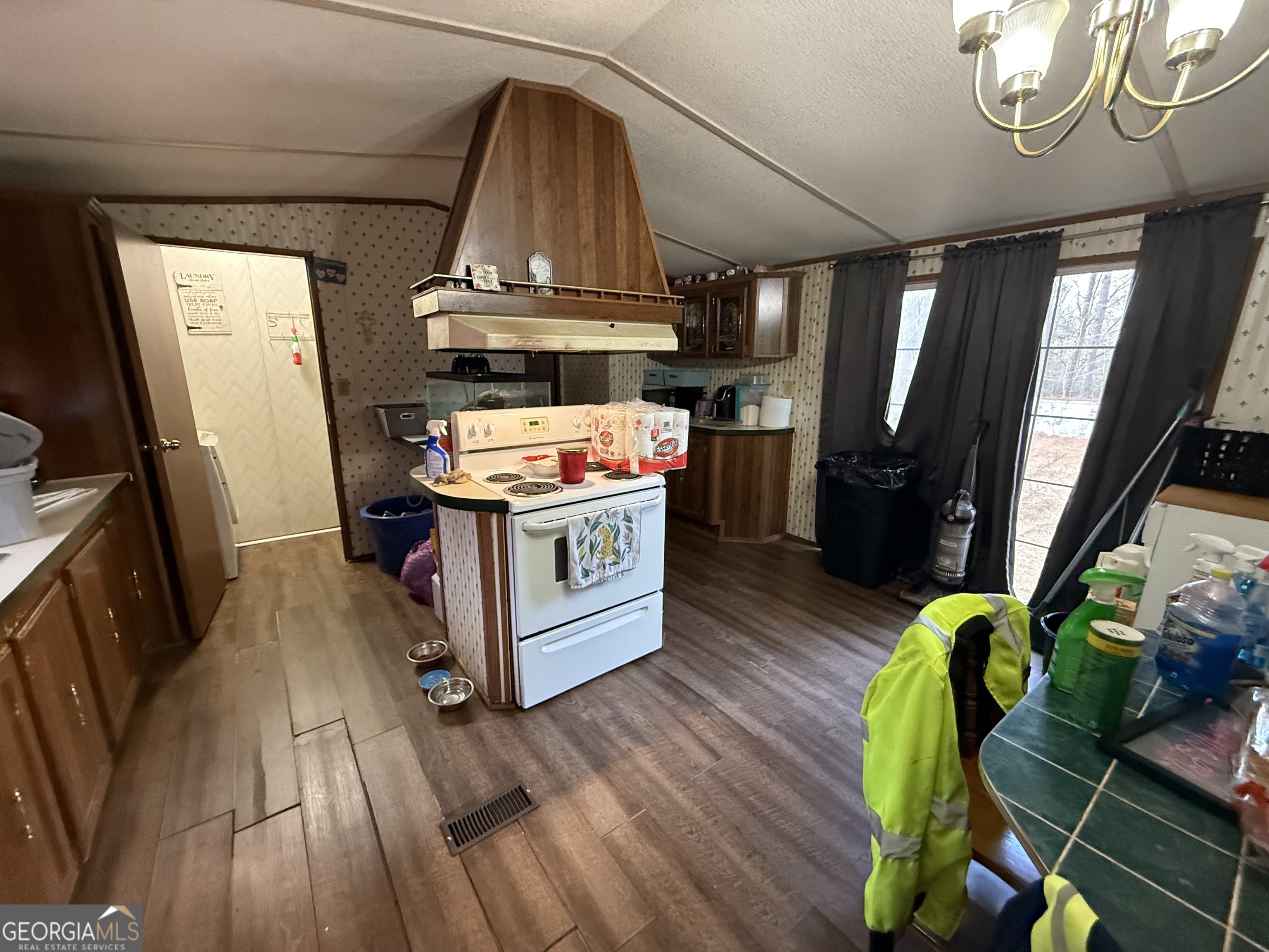 1775 Property Photo 49