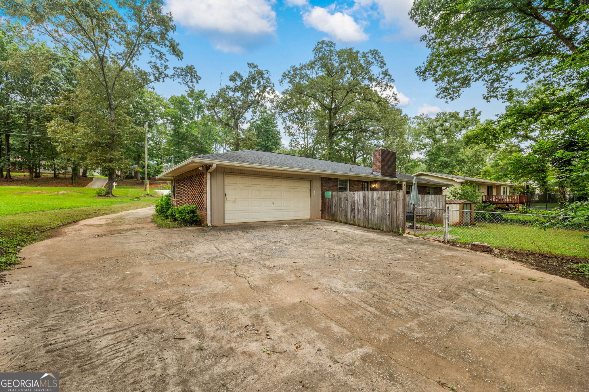 4839 Lehigh Drive Property Photo 5
