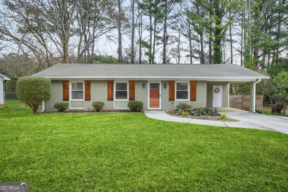 3048 Cottonwood Drive Se Property Photo 1