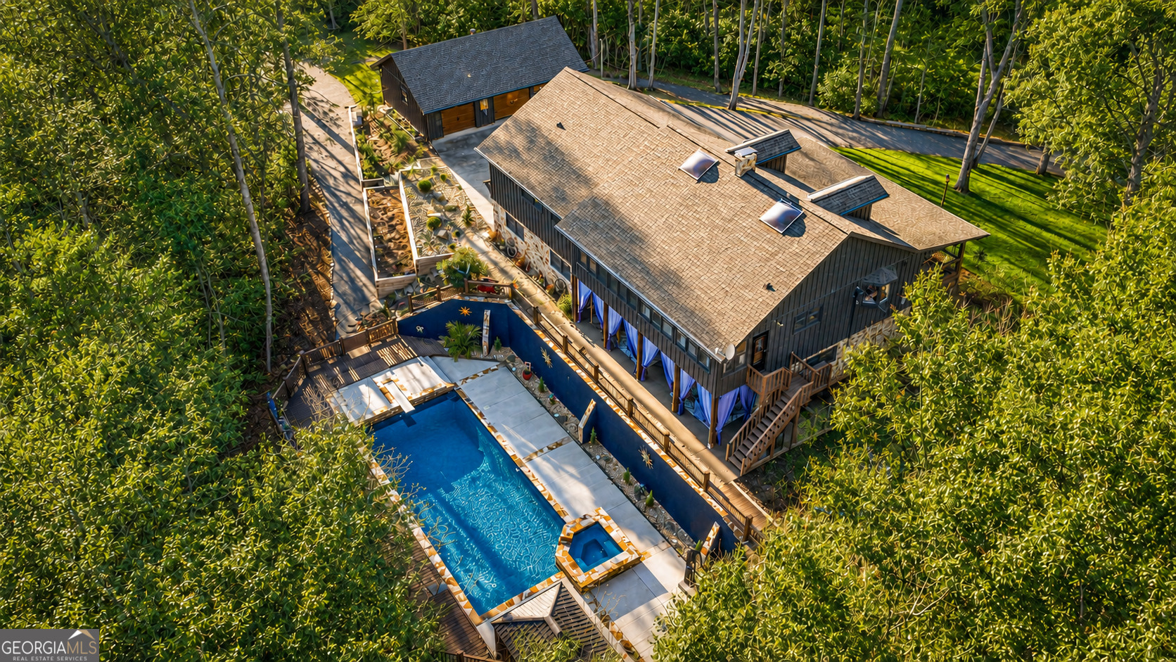 178 Arp Road Property Photo 8