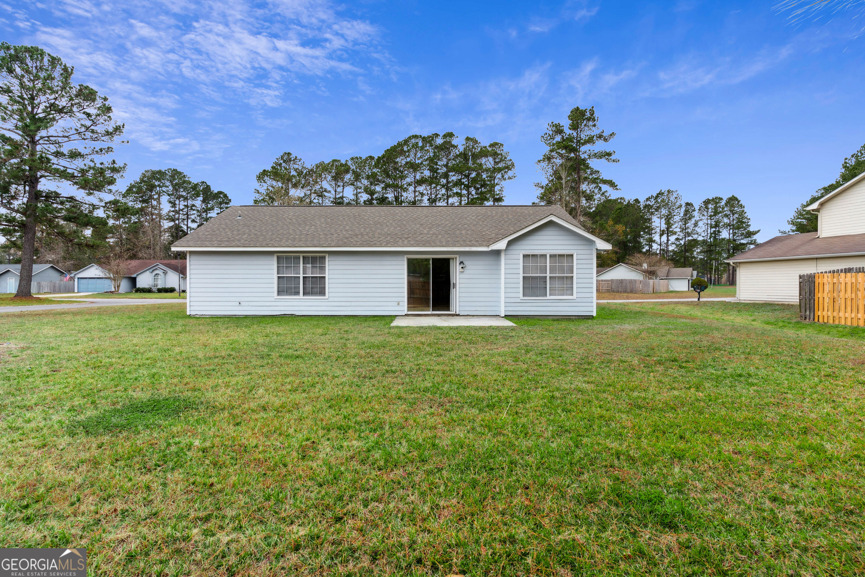 201 Foxwood Drive Property Photo 4
