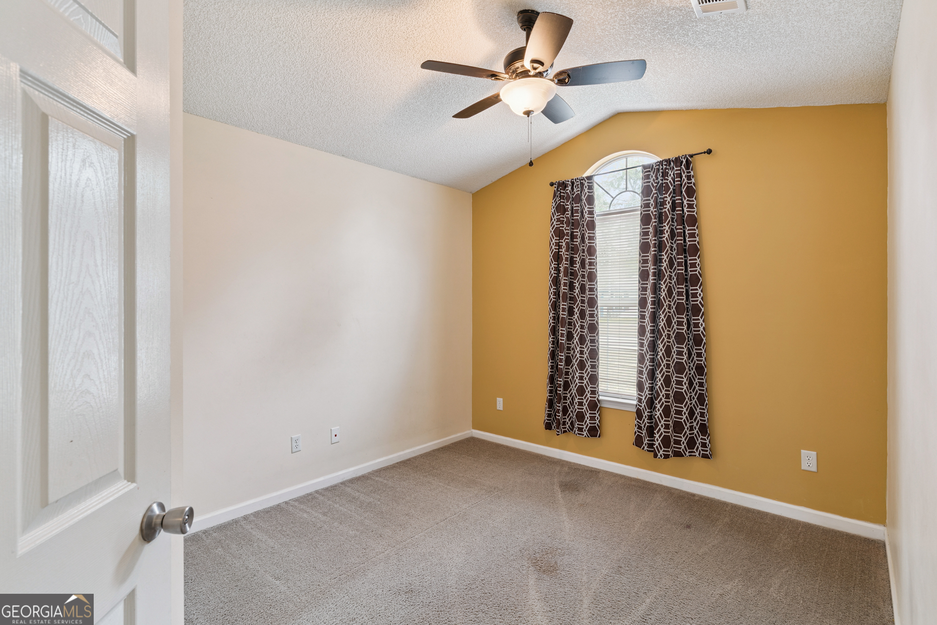 201 Foxwood Drive Property Photo 20