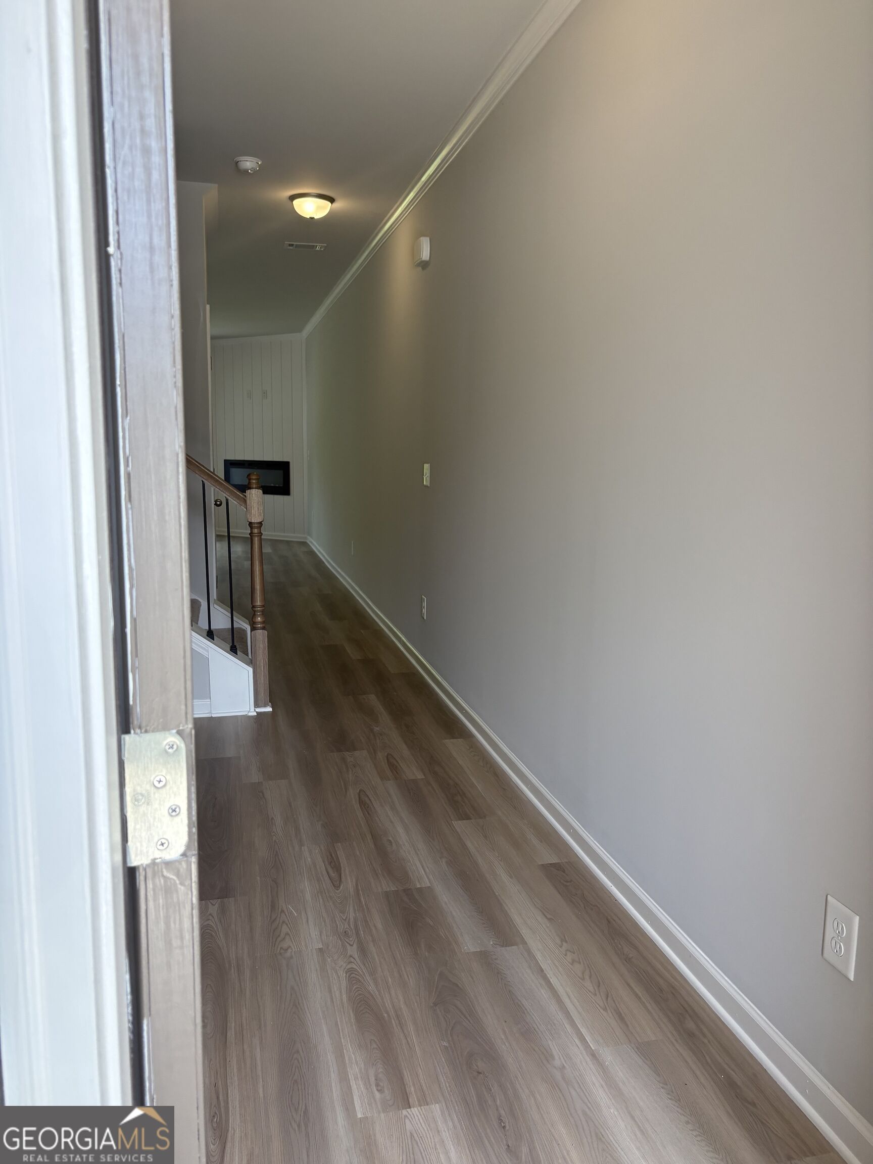 5282 Fox Den Road Property Photo 3