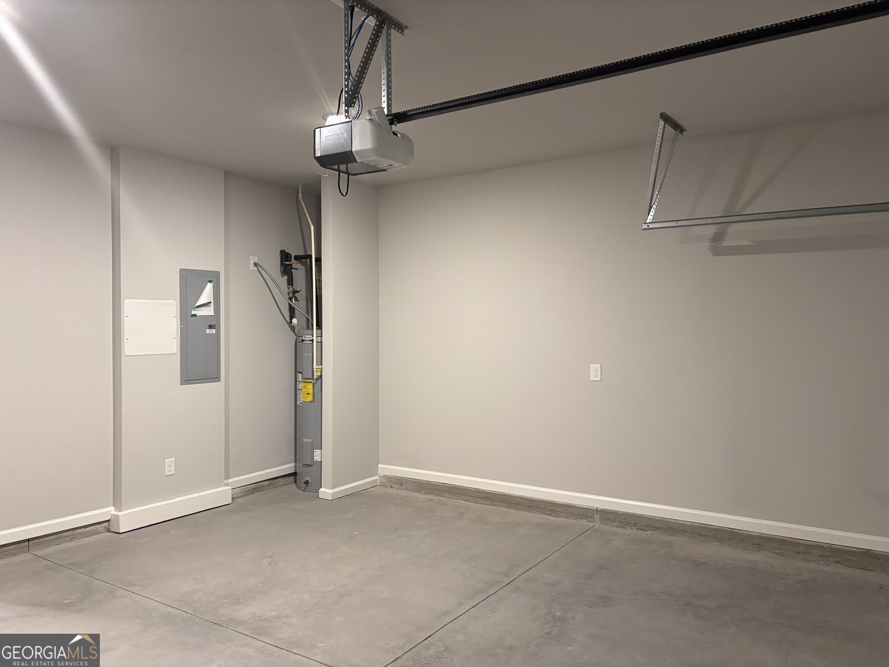 5282 Fox Den Road Property Photo 19